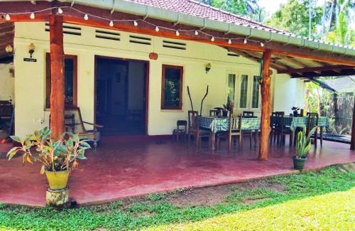 Nilwella Maison | Hiriketiya Green Hill Home