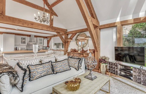 Chipping Campden Maison | Hiron's Piece and Honeysuckle Cottage
