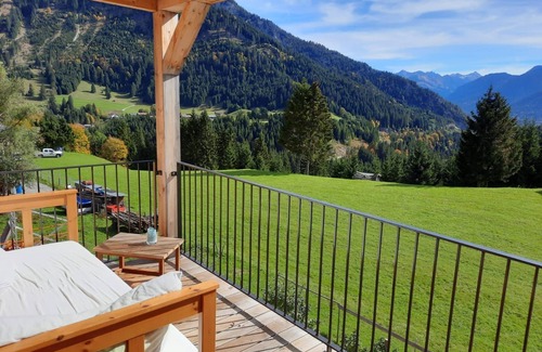 Nesselwaengle Appartement | Hirschblick-suite No. 1 - Bergfee Natur Appartements