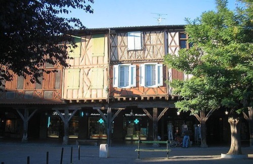 Mirepoix Maison | Grande maison du XIVe siècle avec cour dans le centre historique de Mirepoix