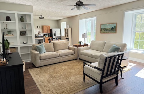 Lebanon - Pine Grove Maison | Historic 1803 Millstream House estate, newly renovated. 15 mins to Hershey!