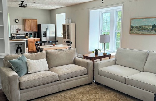Lebanon - Pine Grove Maison | Historic 1803 Millstream House estate, newly renovated. 15 mins to Hershey!