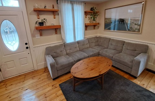 Georgetown Maison | Historic 2 Bedroom Home in Georgetown