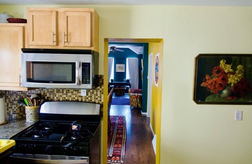Whittier Maison | Historic 3 bedroom Home in the Center of Denver