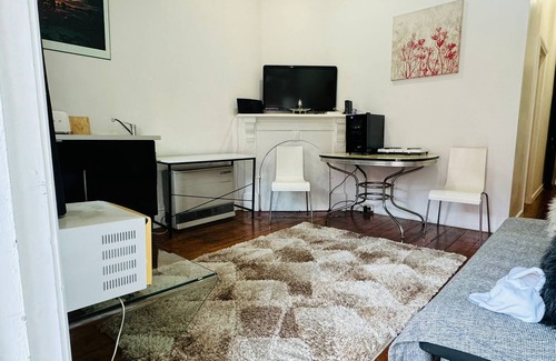 Albert Park Maison | Historic Albert Park Getaway - Experience Unique Melbourne
