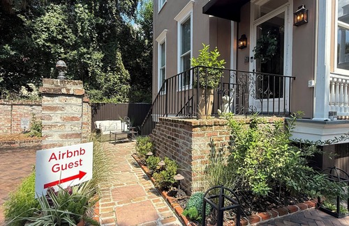 South of Broad Appartement | Historic Battery Getaway