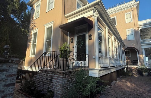 South of Broad Appartement | Historic Battery Getaway
