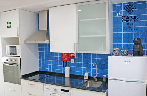 Peniche de Cima Maison | Historic Center City Ap "Tile House - Blue"