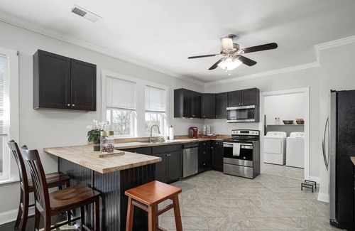 Tupelo Maison | Historic Charm Near Downtown Tupelo