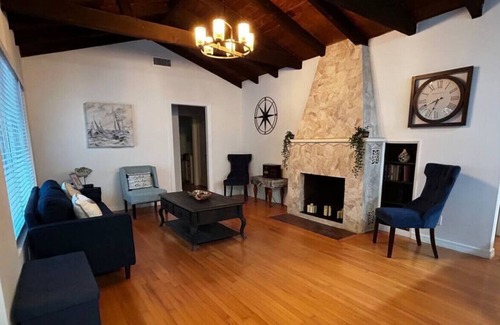 Hendricks and Venice Isles Maison | Historic Charm?5 min beach/Las Olas 15 airport