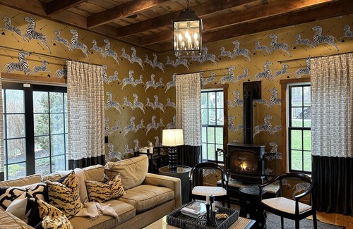 Exeter Maison | Historic Charm with modern amenities in Exeter, NH. 3 Bedrooms & Walk to town
