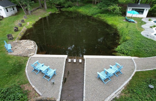 Mendham Maison | Historic Cottage with Private Pond & Pool on 5 Acres