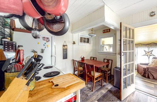 Long Beach Maison | Historic Cottage