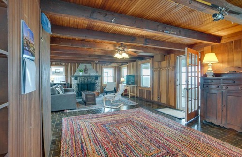 Brant Rock Maison | Historic Cottage with Beautiful Oceanfront View