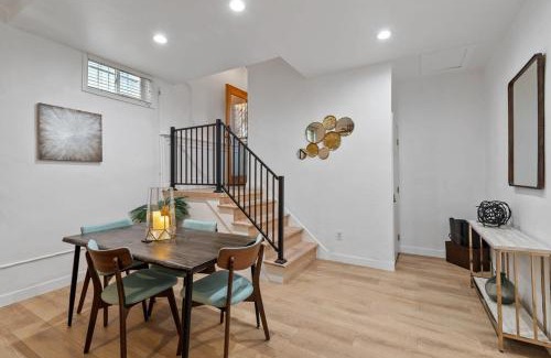 Uptown Appartement | Historic Denver Apt Steps From Fillmore Theatre