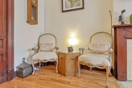 Olde Towne East Maison | Historic Elegance Retreat - Columbus Downtown