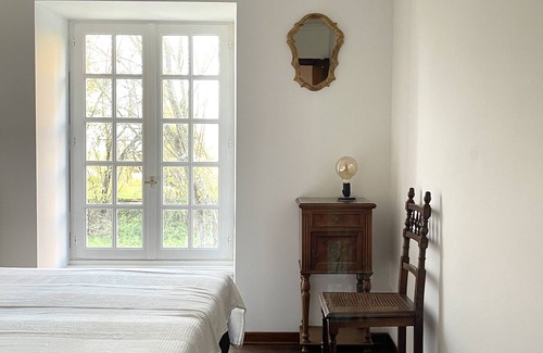 Liez Autre | Historic farm new large private pool and separate gite