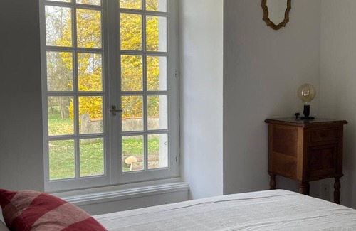 Liez Autre | Historic farm new large private pool and separate gite