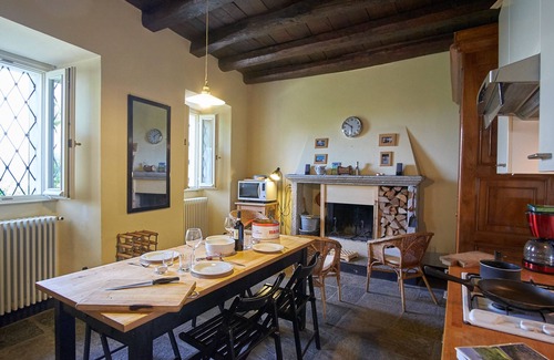 Cissano Maison | Historique maison individuelle de quatre pièces avec vue magnifique sur le lac