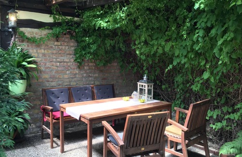 Gottsburen Maison | Historic Frame House with big garden, environment invites to hiking
