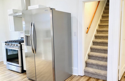 Lynden Maison | Historic Front Street Home
