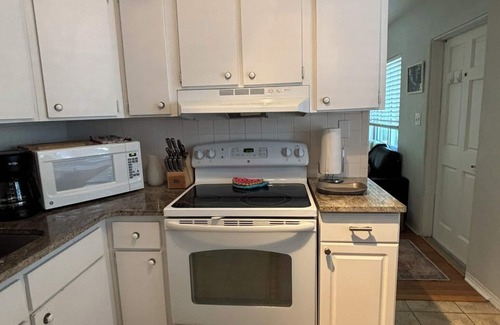 St. Petersburg - Clearwater Maison | Historic Home in a great downtown walkable neighborhood in St Petersburg Fl.