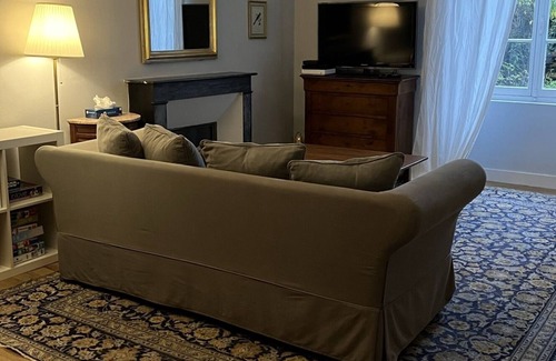 Bazas Maison | Historic home with original features in town