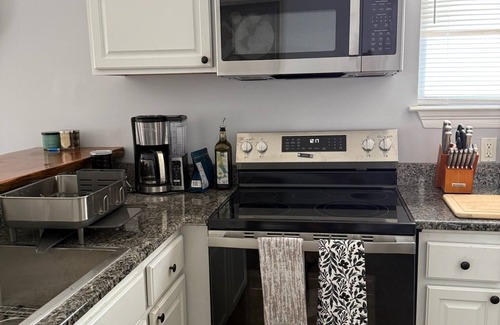 Tulane - Gravier Appartement | Historic Home with Modern Touches Close to FQ and CBD