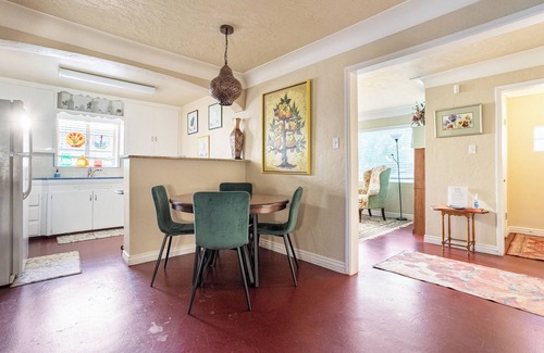 Blenman-Elm Maison | Historic Midtown Vacation Bungalow with Pool