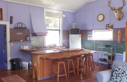 Queen Charlotte Sound Maison | Cottage historique de l'ancienne école de Whaler
