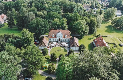 Friedrichsmoor Maison | Historic property between Berlin & Hamburg, for up to 10 people