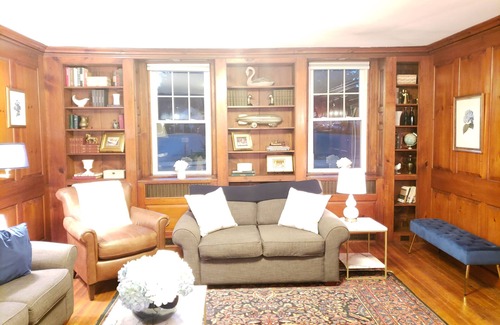 Stockbridge Maison | Historic Rectory Retreat in Stockbridge – Getaway for 8-12 Guests