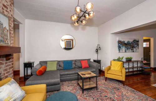 Dayton Maison | Historic Retreat Gateway