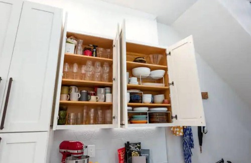 Shaw Maison | Historic rowhouse in heart of Shaw
