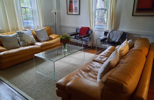 Ivoryton Maison | Historic Sanctuary on the Pond