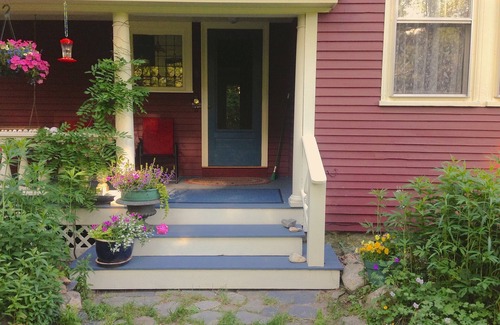 Kennebunkport Maison | École historique près de Goose Rocks Beach * Animaux acceptés * Cours de poterie *