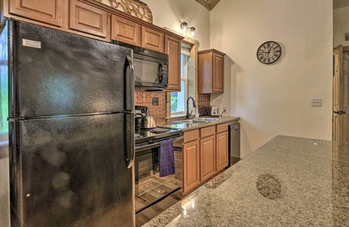 Damascus Cottage | Evolve | Damascus Historic Stone Cottage: Fire Pit
