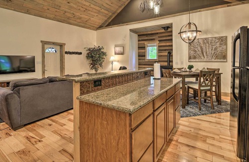 Damascus Cottage | Evolve | Damascus Historic Stone Cottage: Fire Pit