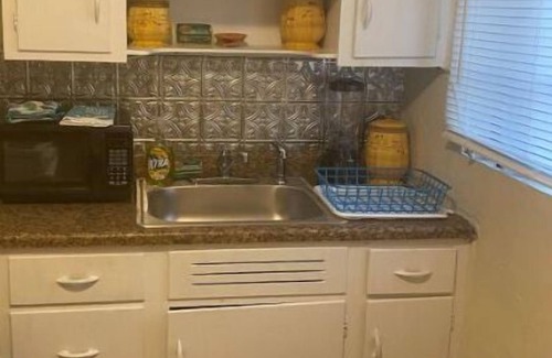Valdosta Maison | Historic Studio Apartment, 3 min to SGMC Hospital