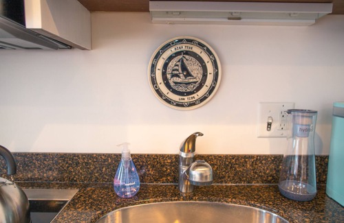 Marblehead Copropriété | ♥ Historic Studio Minutes to Salem+Beaches Old Town Marblehead Private Parking ♥