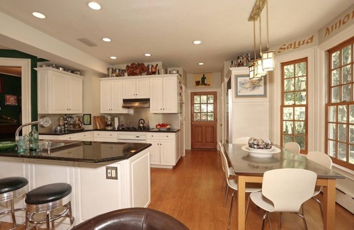 Ridgewood Maison | Historic Suburban Living, Convenient to Town and NYC