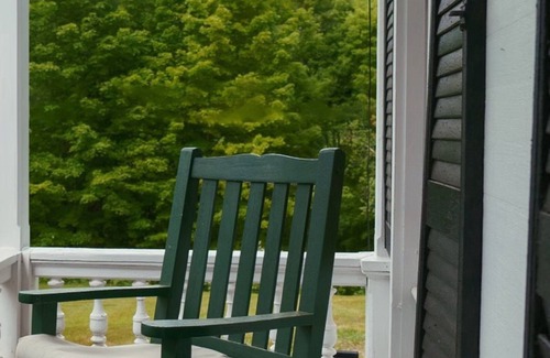 Delancey Cottage | Historic Victorian Farmhouse: Dog-Friendly, Private Pool & Mountain Views