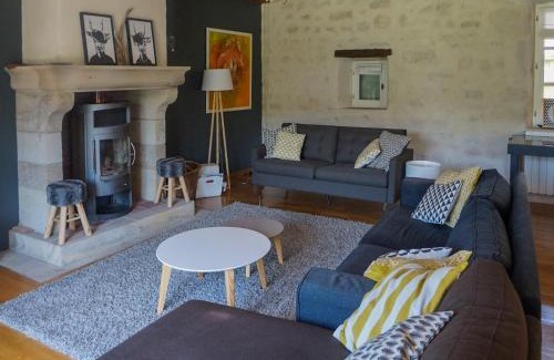 Saint-Beauzile Maison | Historic Village Escape w Pool