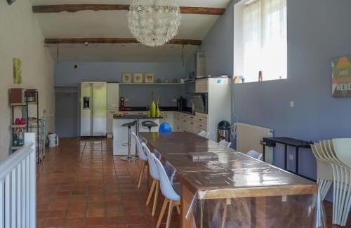 Saint-Beauzile Maison | Historic Village Escape w Pool