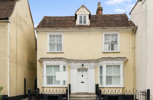 Braintree Maison | Historical and Quirky Home
