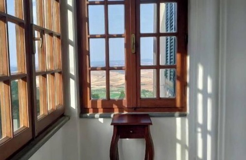 Chianni Appartement | Historical home 3 bedroom 2 bath in Western Tuscany with magnificent views