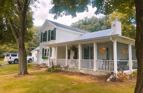 Waupaca Maison | Historical House close to the Chain O Lakes, Crystal River, hiking & shops