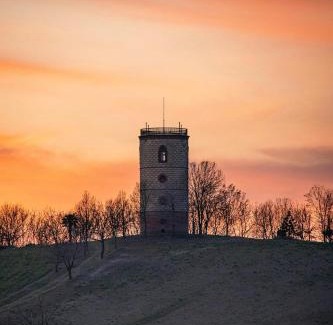 Rosignano Monferrato Maison | Historischer Turm Mit Blick Auf Den Monferrato