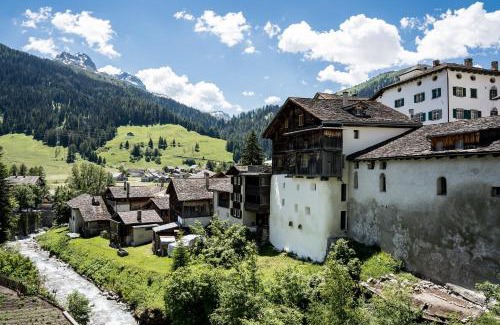 Spluegen Appartement | Historisches Teiler-Haus