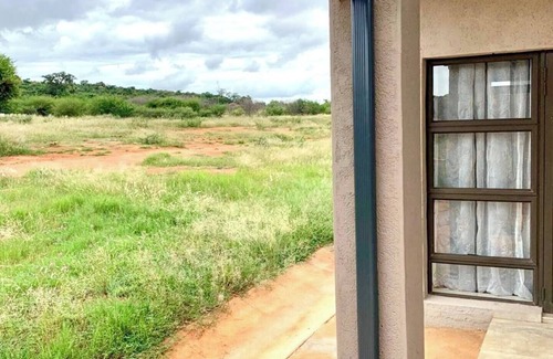 Makhuduthamaga Cabine | Hlako Lodge